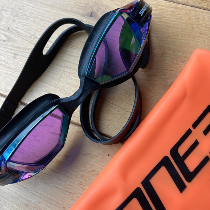 swim kit, orange hat ladies, zone 3