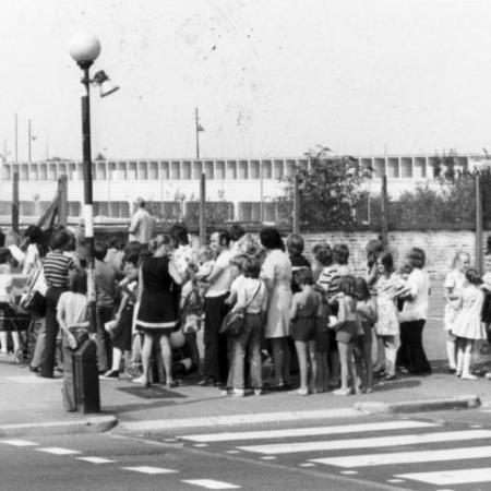 southampton lido, orange hat ladies, sea baths